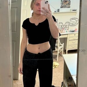 Cosie Black Crop Top with Notch Neckline Cotton/Polyester/Spandex Sz XL